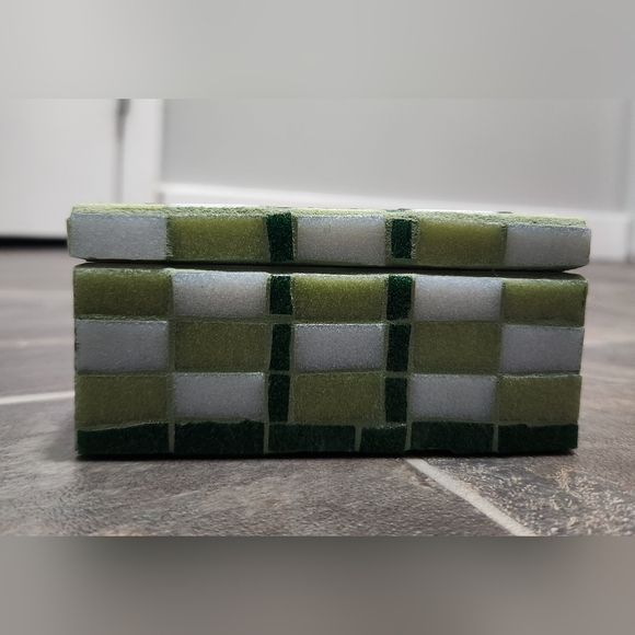 Trinket Box - Picture 5 of 10